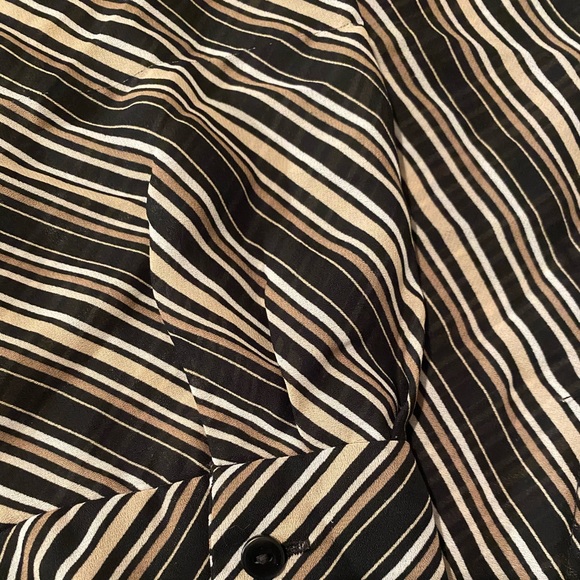 Women’s Blouse - Picture 5 of 8